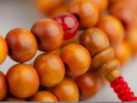 Четки #121, из дерева оранжевого цвета, 108 бусин.