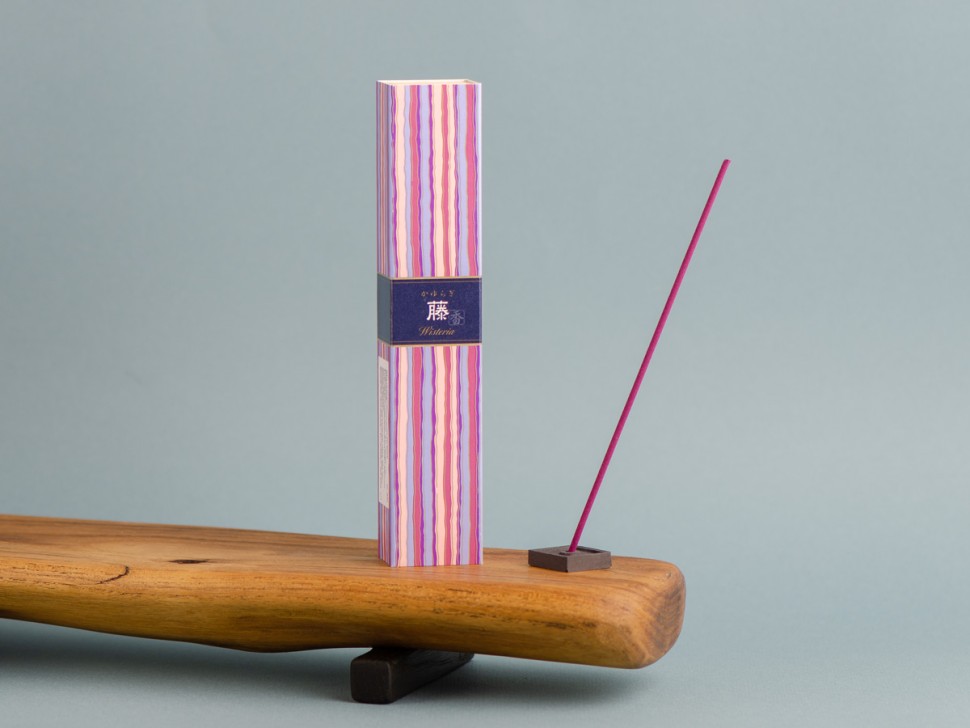 Японское благовоние KAY Wisteria (Глициния), 40 штук, подставка