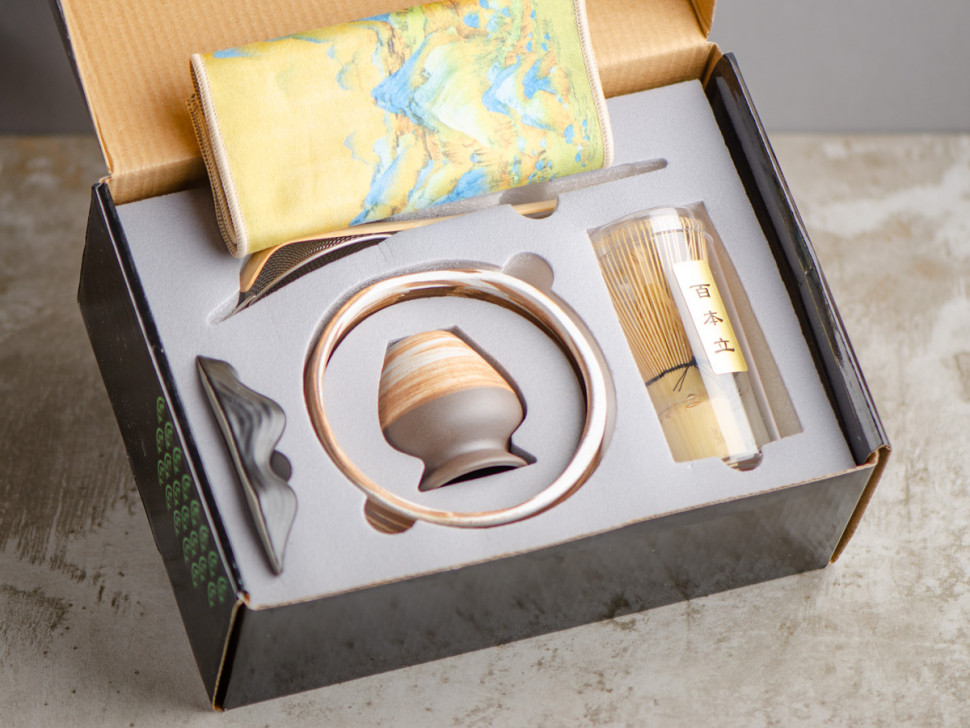 Набор посуды для маття #48, 550 мл., тяван керамика, глазурь, часен, тясаку, подставка для часена, полотенце, ситечко, подставка для тясаку.