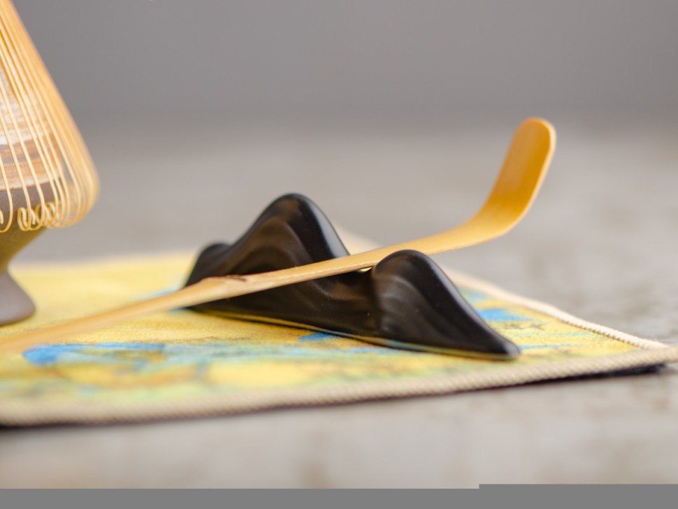 Набор посуды для маття #48, 550 мл., тяван керамика, глазурь, часен, тясаку, подставка для часена, полотенце, ситечко, подставка для тясаку.