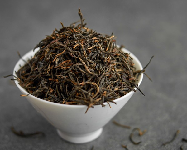 Инь Цзюнь Мэй "АА" (Серебряные Брови), 2024г.