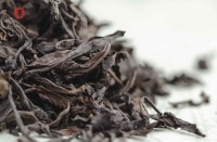 Гао Цун Да Хун Пао "ААА" (Большой Красный Халат с Высоких Кустов) Гао Цун Да Хун Пао "ААА" (Большой Красный Халат с Высоких Кустов)