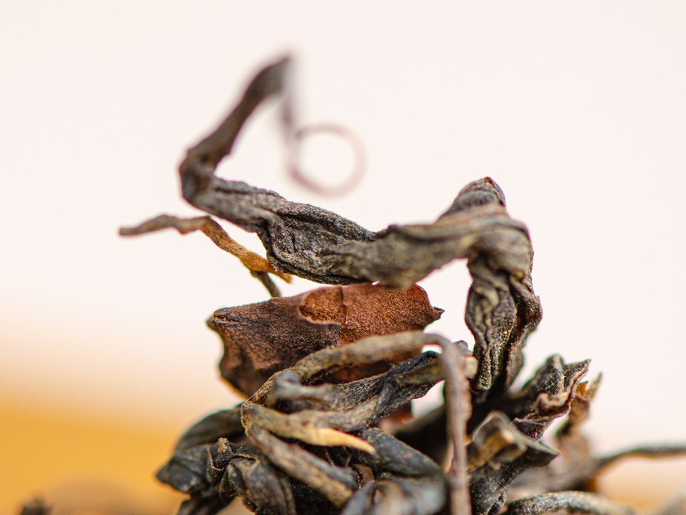 Шэн пуэр "Мао Ча Чжан Сян" (камфорный аромат), Бано Ча Шань, 2016 г.