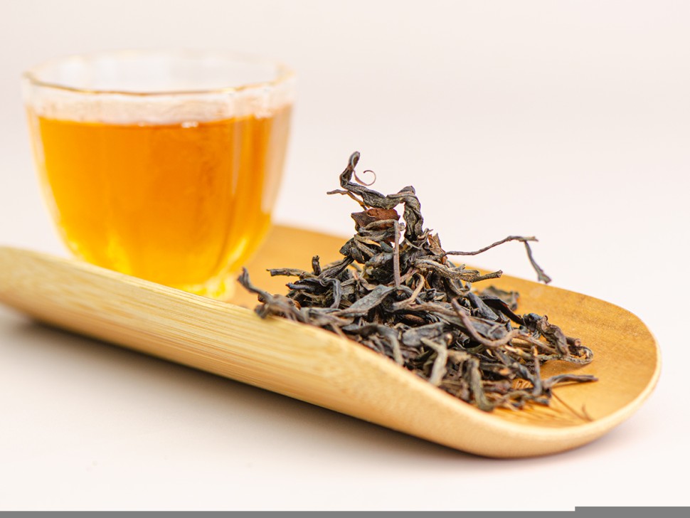 Шэн пуэр "Мао Ча Чжан Сян" (камфорный аромат), Бано Ча Шань, 2016 г.