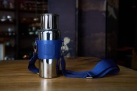 Термос с ремнем и термометром #85, 600 мл.