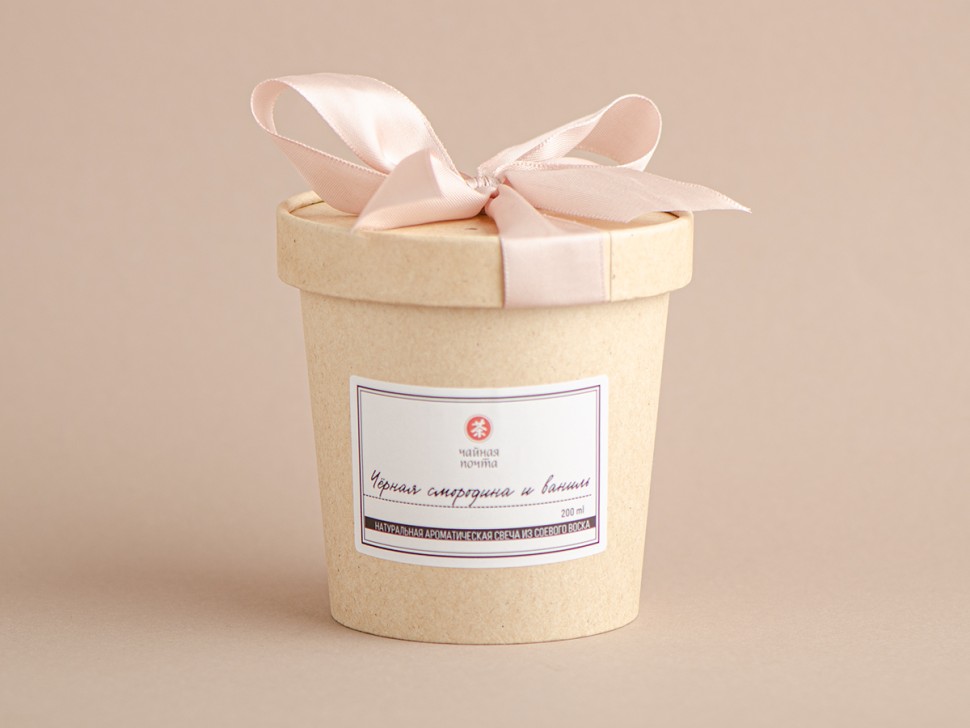 Аромасвеча "Чёрная смородина и ваниль", деревянный фитиль, соевый воск, 200 мл.