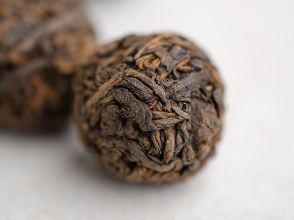 Шу пуэр "Мэнхай в шариках" "АА",  2011 г.