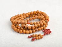 Четки #119, из семян Лотоса на резинке, 108 бусин, 8 мм.