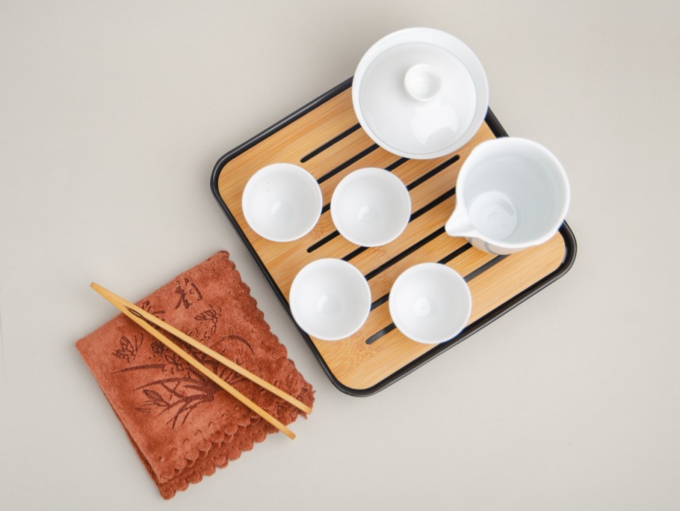 Набор посуды походный #160, фарфор, 9 предметов