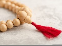 Четки #103, Ясень, 54 бусины 10мм