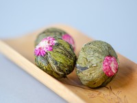 Связанный чай Нефритовый Персик Дракона "ААА" Связанный чай Нефритовый Персик Дракона "ААА"