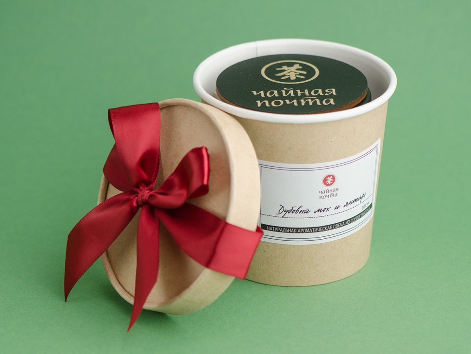 Ароматическая свеча с деревянным фитилем "Дубовый мох и янтарь" 200 мл.