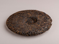 Шу пуэр "Жёлтая печать", 357 г., 2002 г.