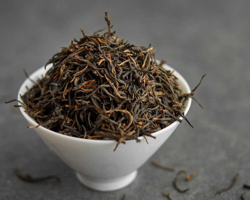 Инь Цзюнь Мэй "АА" (Серебряные Брови), 2024г.