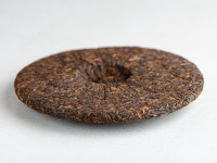 Шу пуэр "Золотой бутон", ф-ка Юн Чжень, 2023 г., 357г.