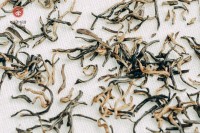 Хэй Чжен Чжу "ААА" (Истинный Черный Жемчуг), 2025г.