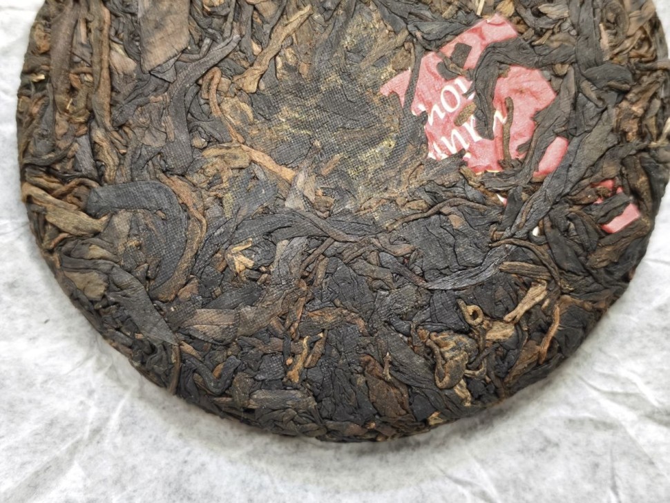 "Очень Черный Халат" от Чайной Почты (улун с шу пуэром), 100 г.