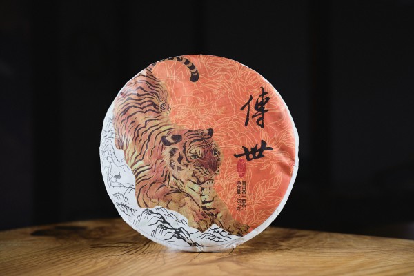 Шу пуэр "Тигр", Линцан, 357 г., 2022г.