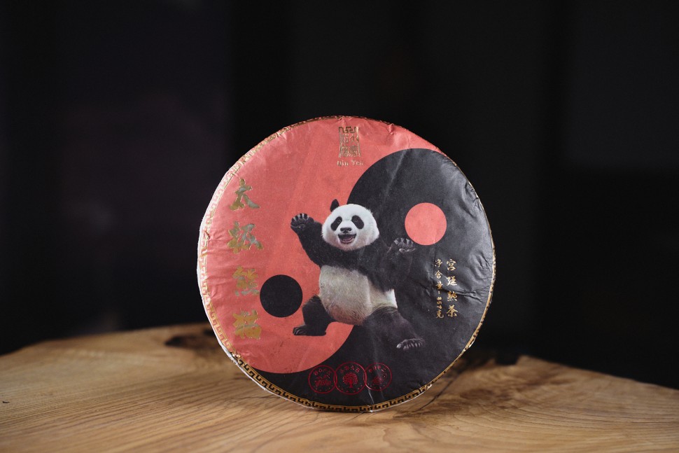 Шу пуэр "Кунг Фу Панда", ф-ка Синь Вэнь, 2024 г., 357 г.