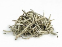 Гу Шу Бай Я "АА" (Белые Почки с Древних Деревьев), Юньнань, 2024 г. Гу Шу Бай Я "АА" (Белые Почки с Древних Деревьев), Юньнань, 2024 г.