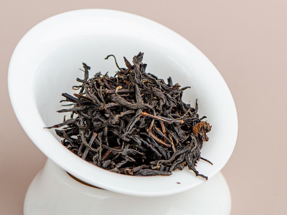 Мэй Тан Хун (Сливовое варенье из Гуйчжоу), 2025г.