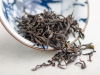 Чжи Лун Кан Дань Цун "ААА", (Куриный Загон или Аромат Домашнего Очага)