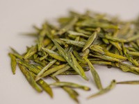 Мэн Дин Хуан Я "ААА" из заповедника (Желтые Почки из Мэн Дина), 2025 г. Мэн Дин Хуан Я "ААА" из заповедника (Желтые Почки из Мэн Дина), 2025 г.