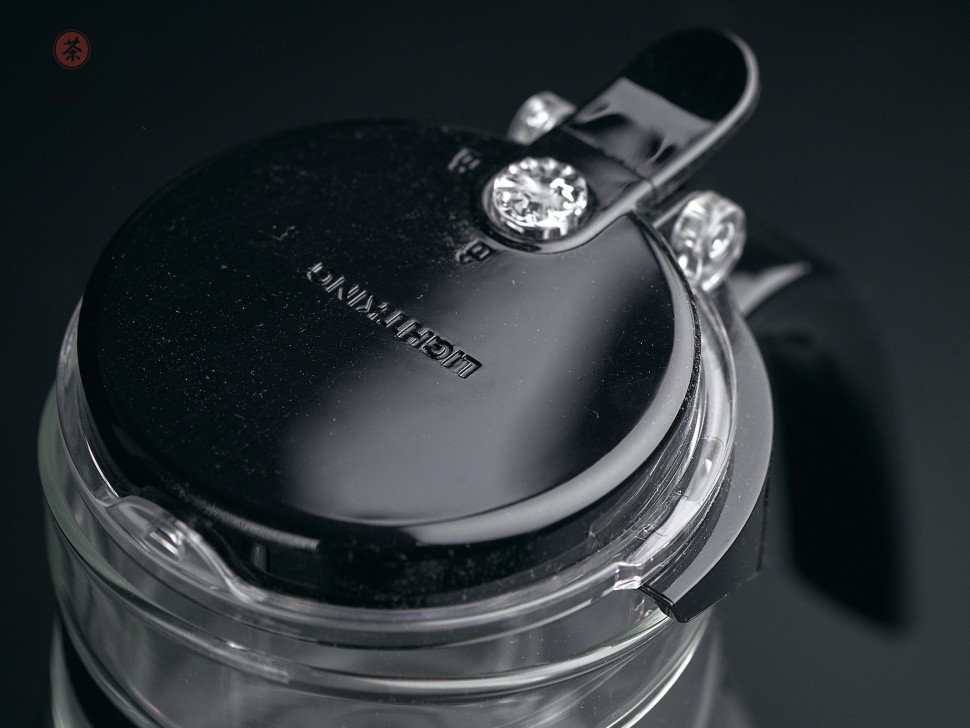 Типод LIGHTKING B-06, 600 мл.