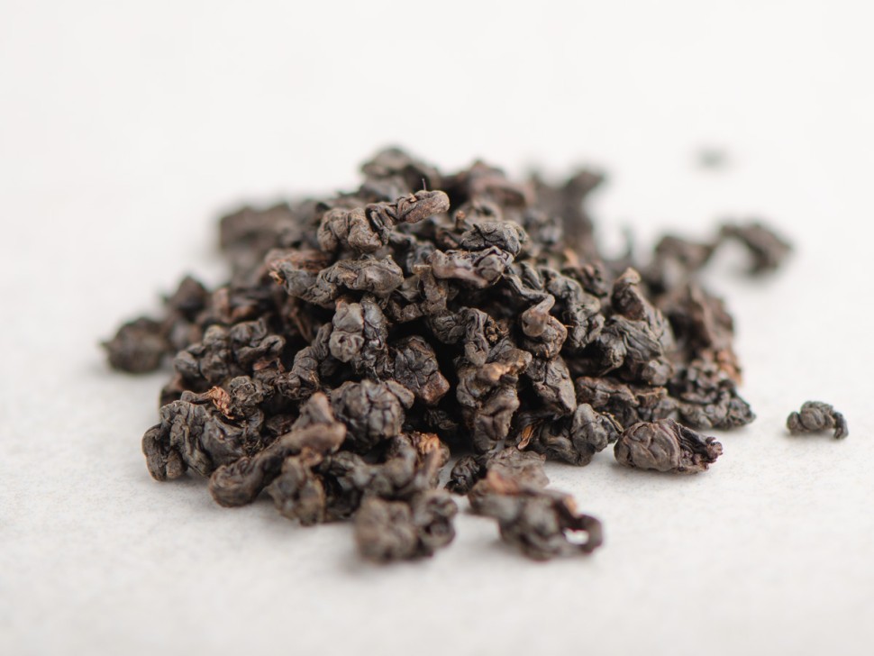 Цзи Бянь Лао Ча Ван Хун Шуэй "ААА" (Владыка Старого Чая), Юньнаньский улун