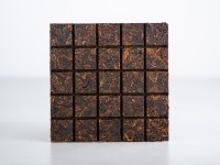 Шу кирпич Мэнку Му Е Чунь 2014г (100г) Шу кирпич Мэнку Му Е Чунь 2014г (100г)