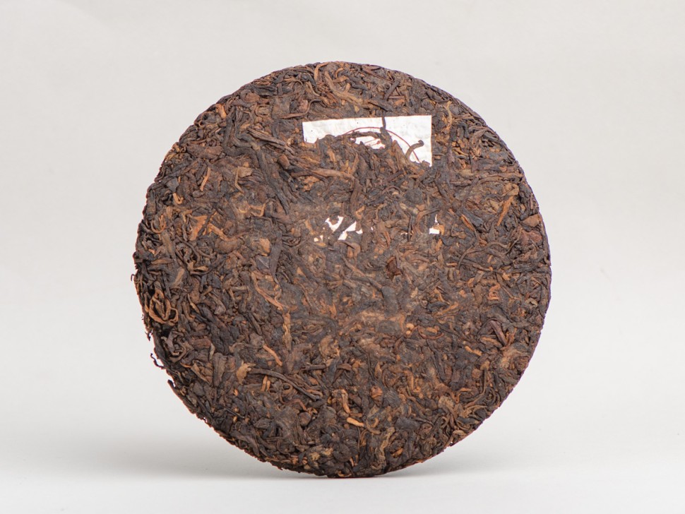 Шу пуэр "Карамельный Павлин"(Кун Цюэ Шэнтай Гу Шу Бин), 2012г., 357г.