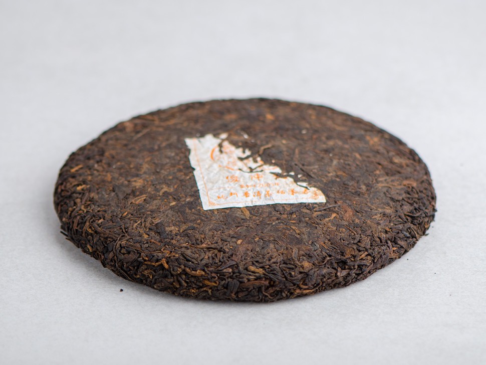 Шу Пуэр "У Лян Шэн Тай Органик", 2021г., 400г.