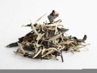 Юэ Гуан Бай "АА" (Белый Лунный Свет), весна 2025 г.